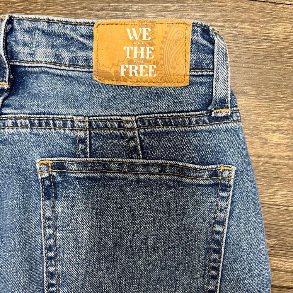 We The Free CRVY Vintage High Rise Flare Jeans 26 Curvy Stretch 28” Retro Boho - Picture 9 of 10